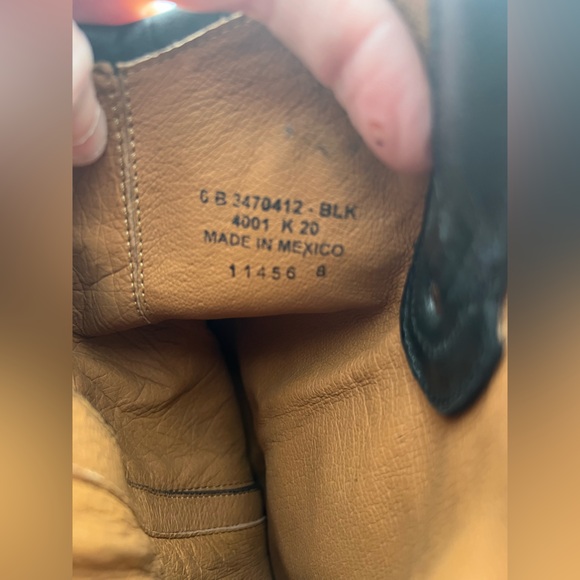 New Frye Melissa Button Inside Zip In Black Size 6B - Picture 7 of 9